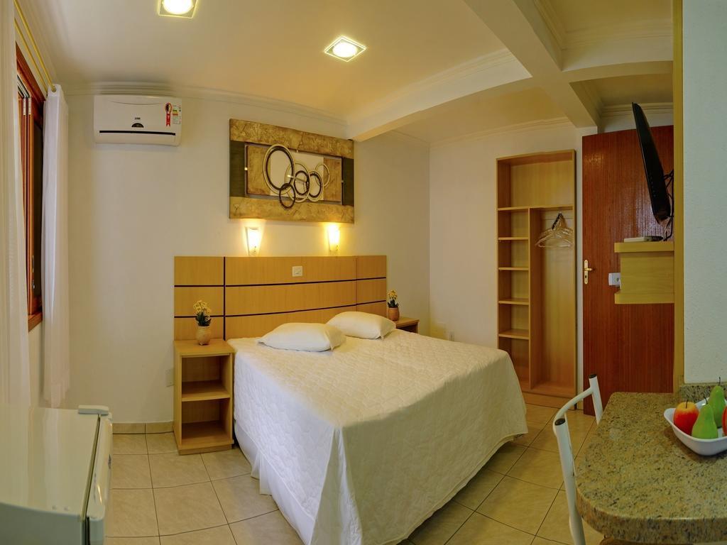 גרופאבה Morada Do Sol Apart Hotel חדר תמונה